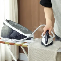 HOMCOM Centro de Planchado 2600W 100 g/min 8 Bares Función ECO Suela de Cerámica Sistema Antical Depósito Extraíble 1,5 L Azul(m-2)