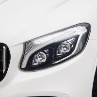 HOMCOM Kinderfahrzeug 12V Mercedes-Benz AMG GLC63S COUPE lizenzierter Elektroauto mit Fernbedienung Sicherheitsgurt  2 x 35W Motoren MP337-60 Monate Weiß 115 x 70 x 55 cm(m-10)