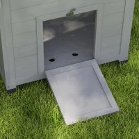 PawHut Casa per Anatre Pollaio Piccolo Animale, resistente alle intemperie, 2 ingressi, 2 rampe, 78 x 90 x 92 cm, Grigio Chiaro + Nero(m-4)