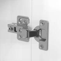 HOMCOM Szafa łazienkowa z lustrem, szafka z 3 lustrowanymi drzwiami, montaż na ścianie, 90 x 15,5 x 60 cm, płyta wiórowa, Biała(m-9)