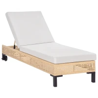 Outsunny Espreguiçadeira de Vime de Jardim Chaise Longue com Encosto Ajustável em 3 Posições Almofada Acolchoada e 2 Rodas para Terraço Exterior Aço 65x200x31cm Natural e Bege(m-10)