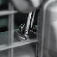 PawHut Grille de protection universelle pour chien barrière de sécurité de voiture pour chiens largeur ajustable 90-120 cm noir(m-9)