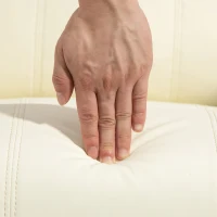 HOMCOM Sillón de relax con función de masaje, respaldo ajustable, giratorio, hasta 150 kg, cuero sintético, Blanco Crema(m-5)