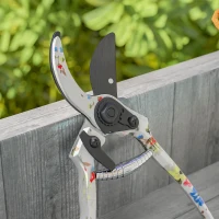 Outsunny Set de herramientas de jardinería 3 piezas en aluminio con tijeras de podar pala de jardín, rastrillo de mano ideal para podar(m-5)