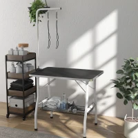 PawHut Masă de Îngrijire pentru Câini, Masă de Tuns cu braț reglabil, spațiu de depozitare, suprafață din cauciuc, 90 x 60 x 76 cm, Negru(m-4)
