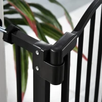 PawHut Barieră de securitate pentru câini extensibilă 74-80 cm închidere automată fixare cu presiune fără găurire negru(m-4)