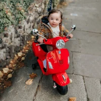 HOMCOM Vespa Scooter Moto électrique Enfants 6 V dim. 102L x 51l x 76H cm Musique MP3 Port USB klaxon Phare feu AR Rouge(m-8)