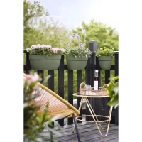 ELHO Balconniere Vibia Campana Easy Hanger L - 24,1 x 46 x H26,5 cm - Vert pistache - Plastique régénéré - Avec réserve d'eau(m-2)