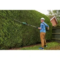 Taille-Haies sans fil télescopique Bosch - UniversalHedgePole 18 (1 Batterie 18 V 2,5 Ah, Chargeur, Longueur de lame 43 cm)(m-3)