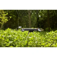 Arroseur oscillant AquaZoom M - GARDENA - Surface 250m² - Portée 18m max - Résistant UV et gel - Garantie 5 ans(m-5)