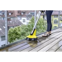 Nettoyeur de terrasses en bois Kärcher PCL 4 Patio Cleaner - Nettoyage en profondeur, sans effort, dans le sens de la fibre du bois(m-4)