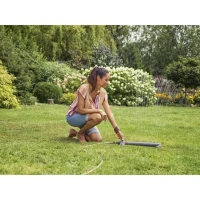 Arroseur oscillant AquaZoom M - GARDENA - Surface 250m² - Portée 18m max - Résistant UV et gel - Garantie 5 ans(m-4)