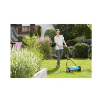 Tondeuse hélicoidale 330 Classic - GARDENA - Coupe sans friction - Guidon ergonomique - Surface tonte max 150m²(m-5)