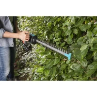 Taille-haies électrique GARDENA - EasyCut 420/45 - 420W - 45 cm - Poignée ErgoLine - Butée de protection(m-2)