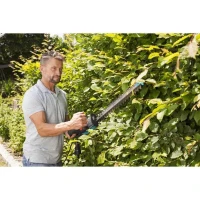 Taille-haies électrique GARDENA - EasyCut 420/45 - 420W - 45 cm - Poignée ErgoLine - Butée de protection(m-4)