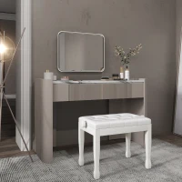 HOMCOM Panca per pianoforte, regolabile in altezza in legno massello, seduta imbottita, 64 x 35 x 45-55 cm, Bianco(m-4)