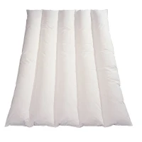 BLANREVE Couette légere en microfibre - 240 x 260 cm - Blanc(m-2)