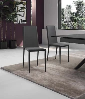 E-STYLO Sedia moderna in similpelle, perfetta per arredare cucine, sale da pranzo e living con stile ed eleganza, 40cm X 42cm H. 96cm(m-1)