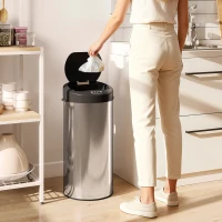 HOMCOM Papelera de cocina automática 30 L en acero inoxidable, tapa con cierre suave, 32 x 30 x 68 cm, plateado(m-2)