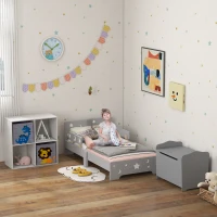 ZONEKIZ Cama Infantil de 3 a 6 Anos Design Estrelas e Lua Estrado de Ripas Incluído Quarto Moderno 143x76x49 cm Cinza(m-5)