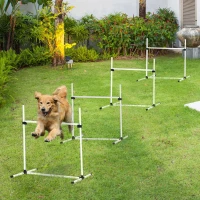 PawHut Set de Entrenamiento de Agilidad para Perros Mascotas 4 Piezas Obstáculos Vallas de Salto con Altura Ajustable y Bolsa de Transporte para Exteriores 99x65x94 cm Blanco(m-2)