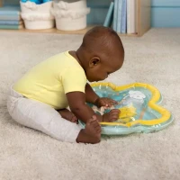 DISNEY BABY -WINNIE- Tapis d'eau pour bébé, jeu sensoriel et d'éveil?, gonflable, facile a nettoyer, pliable, des la naissance(m-4)