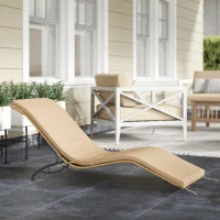 Outsunny Lettino prendisole in polyrattan da giardino con cuscino, resistente alle intemperie, portata 120 kg, 166 x 63 x 76 cm, Beige(m-2)