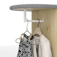 HOMCOM Armário de passar em madeira tábua de passar com rodízios barra de suspensão prateleira 125 x 43,5 x 102,5 cm madeira natural(m-5)