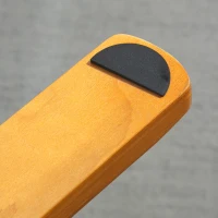 HOMCOM Poltrona Relax com Puff, encosto inclinável até 145°, gira 360°, couro sintético, Creme(m-4)