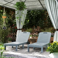 Outsunny Lot de 2 bain de soleil, chaise longue avec plateaux rétractables, inclinable, surface effet bois 62 x 158 x 88 cm, gris(m-10)