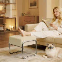 HOMCOM Reposapiés Taburete Acolchado Grueso con Tejido de Chenilla y Patas de Acero para Dormitorio, Beige(m-2)