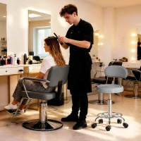 HOMCOM Rolkruk, draaibare en verstelbare kruk met rugleuning, kunstlederen bekleding, voetsteun, voor kaptafels, grijs(m-9)