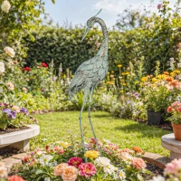 Outsunny Statua da giardino Airone, statua uccello in metallo per esterni, scultura in piedi 88 cm con ancore per il terreno, Verde e Bronzo(m-5)