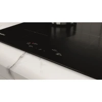 Table de cuisson a induction - WHIRLPOOL - WSQ1160NE - 3 feux - 60 cm - Noir(m-3)