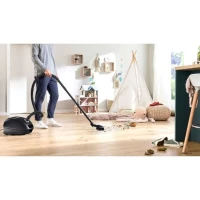BOSCH Serie 4 BGB41BA1 - Aspirateur traineau sac - Rayon d'action 11 m - Capacité sac 4L - 75 dB - 700 W - Noir(m-2)