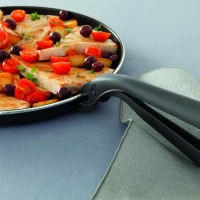 WHIRLPOOL JT469WH - Micro-ondes Jet Chef - 33 L - 6eme SENS Combi Crisp Vapeur - Cavité Inox - Plateau tournant 36 cm - Blanc(m-3)