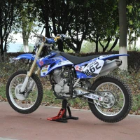 HOMCOM Support universel de moto réglable cric hydraulique Support de motocross Absorbeur de chocs 150kg de charge(m-10)