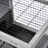 PawHut Jaula para Conejos de Madera 90x53x59 cm Conejera para Mascotas Pequeñas Portátil Interior con Techo Abrible Rampa Bandeja Extraíble para Conejillos de Indias Gris Claro y Blanco(m-5)