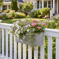 Outsunny 2-delige set hangende bloempot plantenbak met afvoersysteem gat haak 42 x 16 x 15 cm lichtgrijs(m-9)