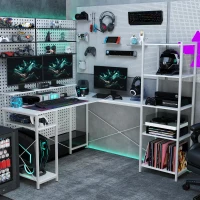 HOMCOM Bureau d'angle, en forme de L avec prise intégrée, support d'écran et étagère de rangement, blanc(m-10)