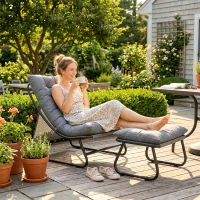 Outsunny Sillón lounge exterior para balcón con reposapiés, acolchado de 13 cm, patas antideslizantes, gris oscuro(m-5)