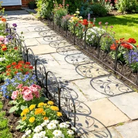 Outsunny Garden Fence Metal Fence 80 x 60 cm Decorative Lattice Fence Set with Base for Garden Flower Beds Pet Barrier Black(m-5)