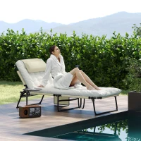 Outsunny Espreguiçadeira Dobrável com Encosto Reclinável 4 Posições Apoio de Cabeça e Colchão Espesso Bege(m-6)