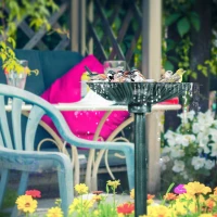 Outsunny Banho para pássaros bebedouro antigo 81 cm com base de jardineira, comedouro e bacia para pássaros em pedestal, bronze verde(m-6)