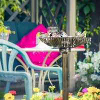 Outsunny 81cm Tall Bird Bath with 2 Decorative Birds, Vintage Style Birdbath with Flower Planter Base, Bird Bath Bowl for Garden, Bronze Tone(m-10)