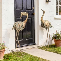 Outsunny Lote de 2 Estatuas de Jardín, Escultura de Garza en Metal, Estatuas de Aves 91/95cm, para Patio, Estanque, Terraza, oro/azul(m-6)