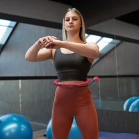 SPORTNOW Hula Hoop Cerceau avec Picots de Massage ajustable de 45 à 106 cm de tour de taille 24 segments amovibles, fitness(m-10)