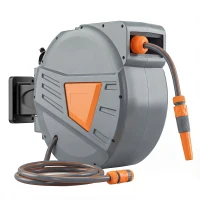 Outsunny Carretel de Mangueira para Jardim 20+1,6 m com Bocal de 2 Modos Bloqueio Automático e Retracção Orientável 180° Laranja(m-1)