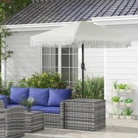 Outsunny Parasol de jardin inclinable parasol avec manivelle à franges style bohème 6 baleines Ø 225 x 223H cm crème et mât noir(m-10)