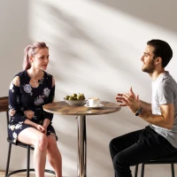 HOMCOM Round Bar Table, 360 Degree Swivel Counter Pub Table with Adjustable Height, for Kitchen, Cafe, Rustic Brown(m-8)